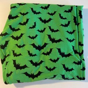 LuLaRoe Plus Size Leggings TC2 Bats Halloween